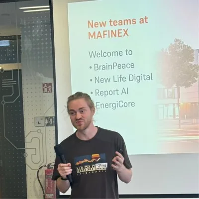 Simon Maiwald bei einer Präsentation im MAFINEX Mannheim
